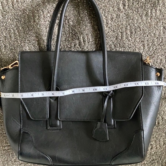 H & M vegan leather tote - Picture 5 of 6